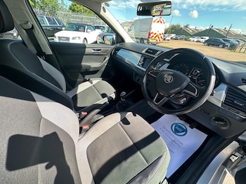 Used Skoda Fabia 2015 for sale - 78585852: Photo
