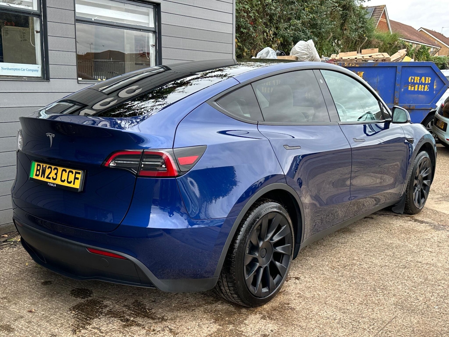 Used Tesla Model Y 2023 for sale - 76123040: Photo 10