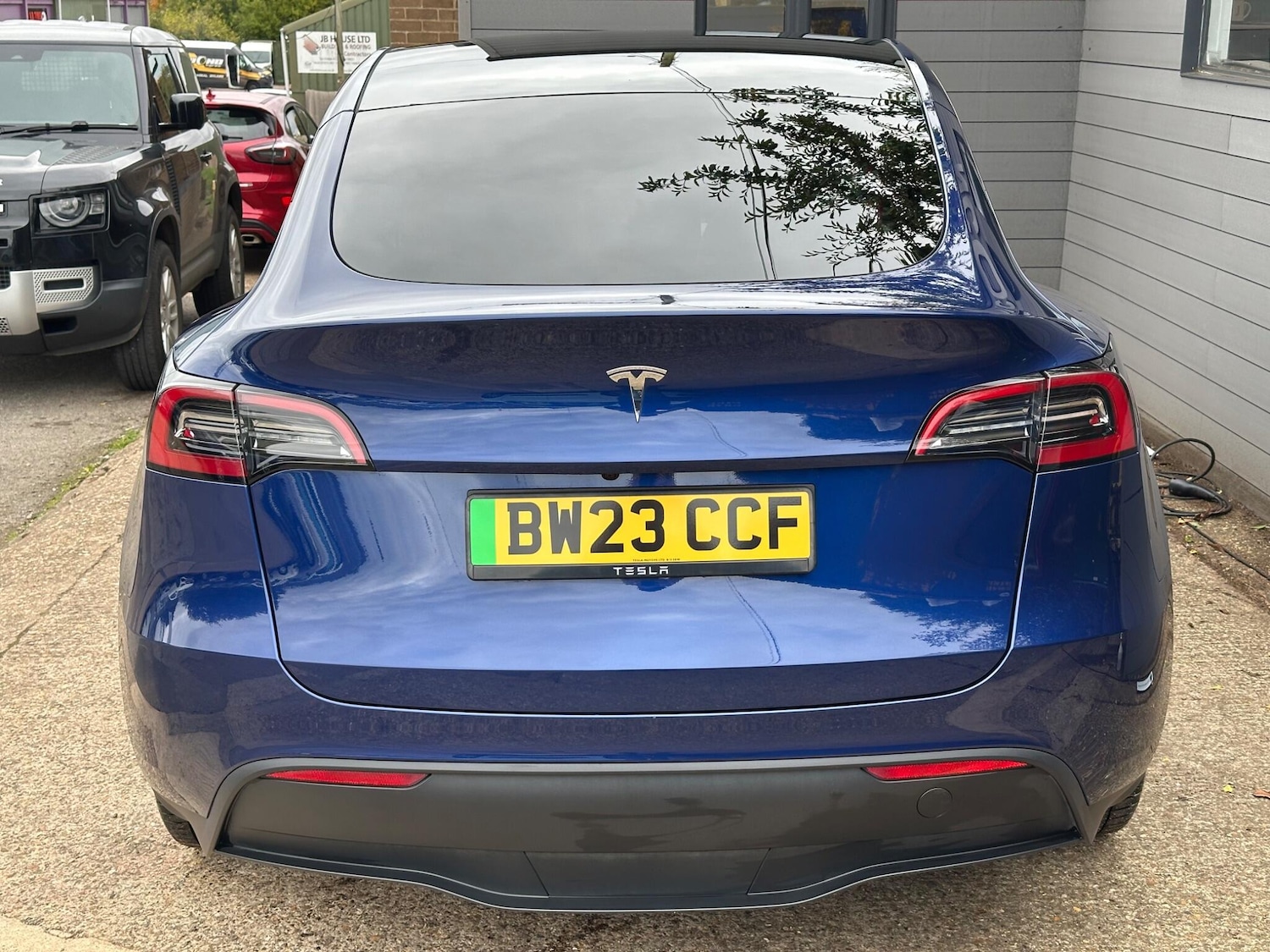 Used Tesla Model Y 2023 for sale - 76123040: Photo 11