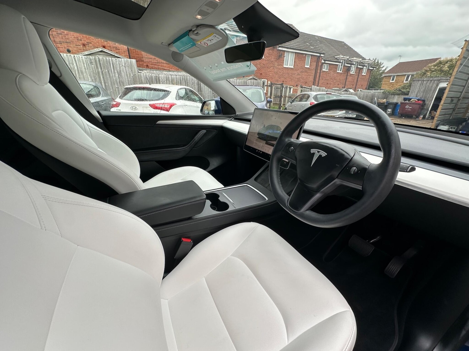 Used Tesla Model Y 2023 for sale - 76123040: Photo 4