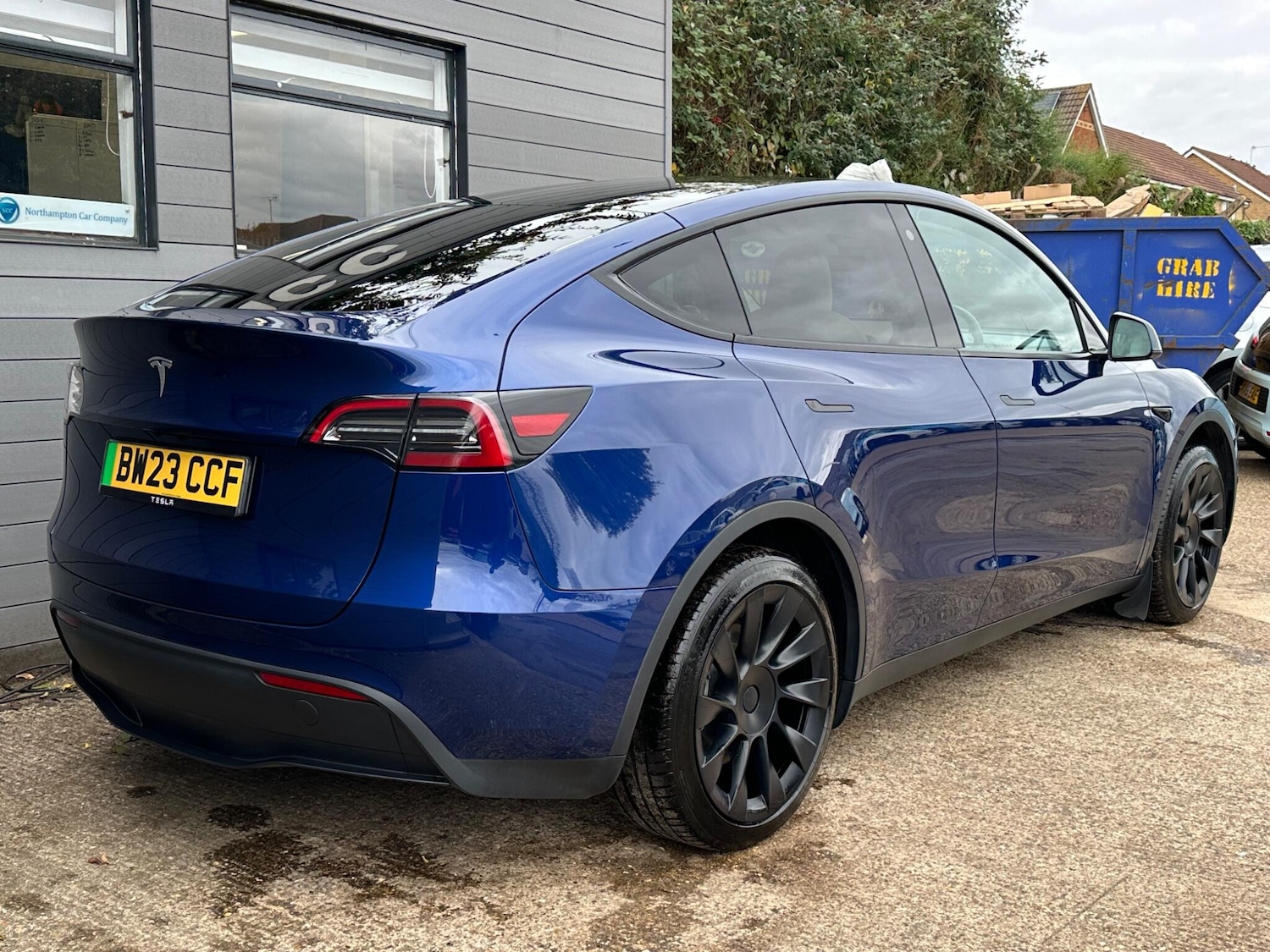 Used Tesla Model Y 2023 for sale - 76123040: Photo 9