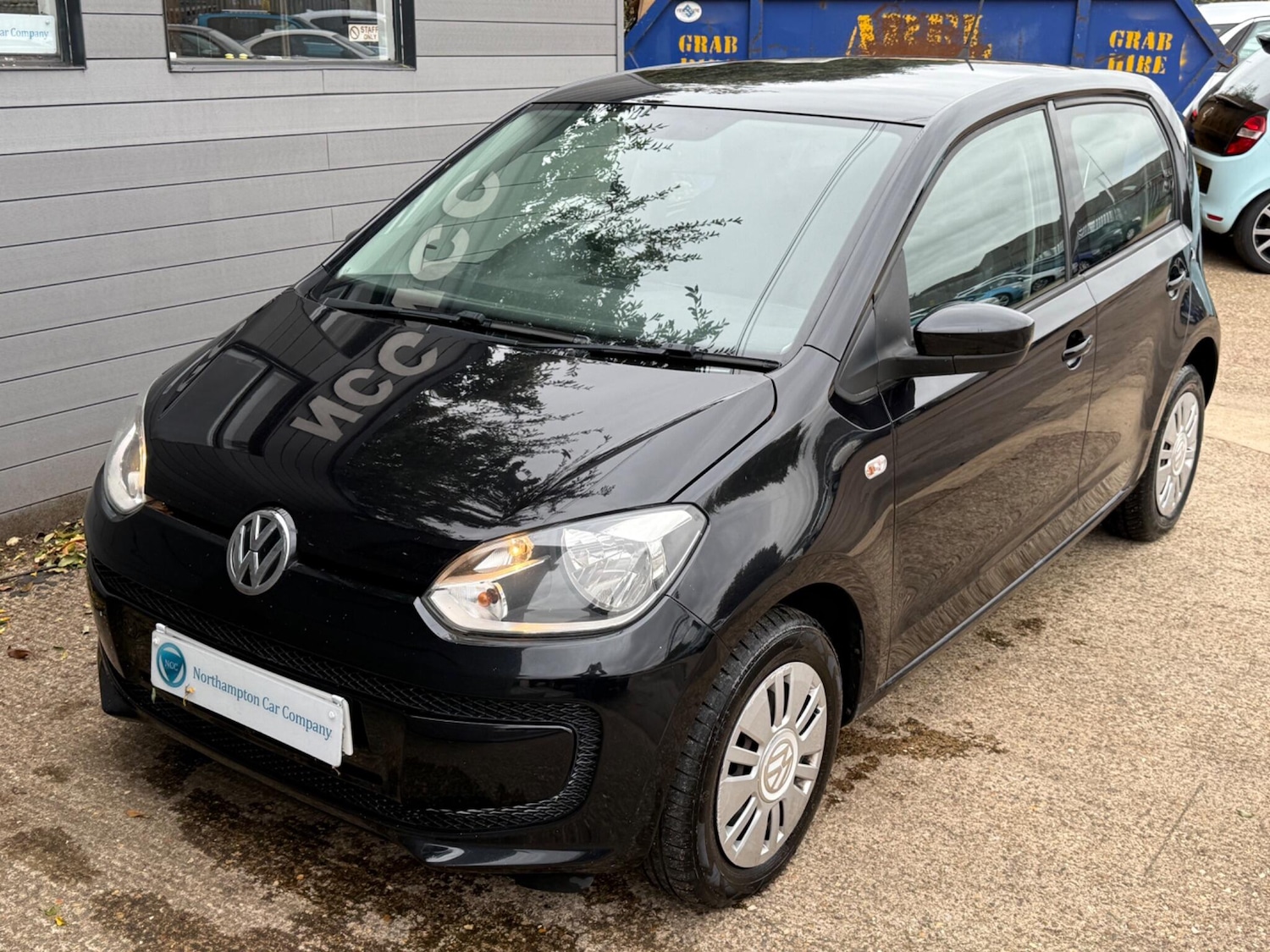 Used Volkswagen up! 2013 for sale - 76121579: Photo 3