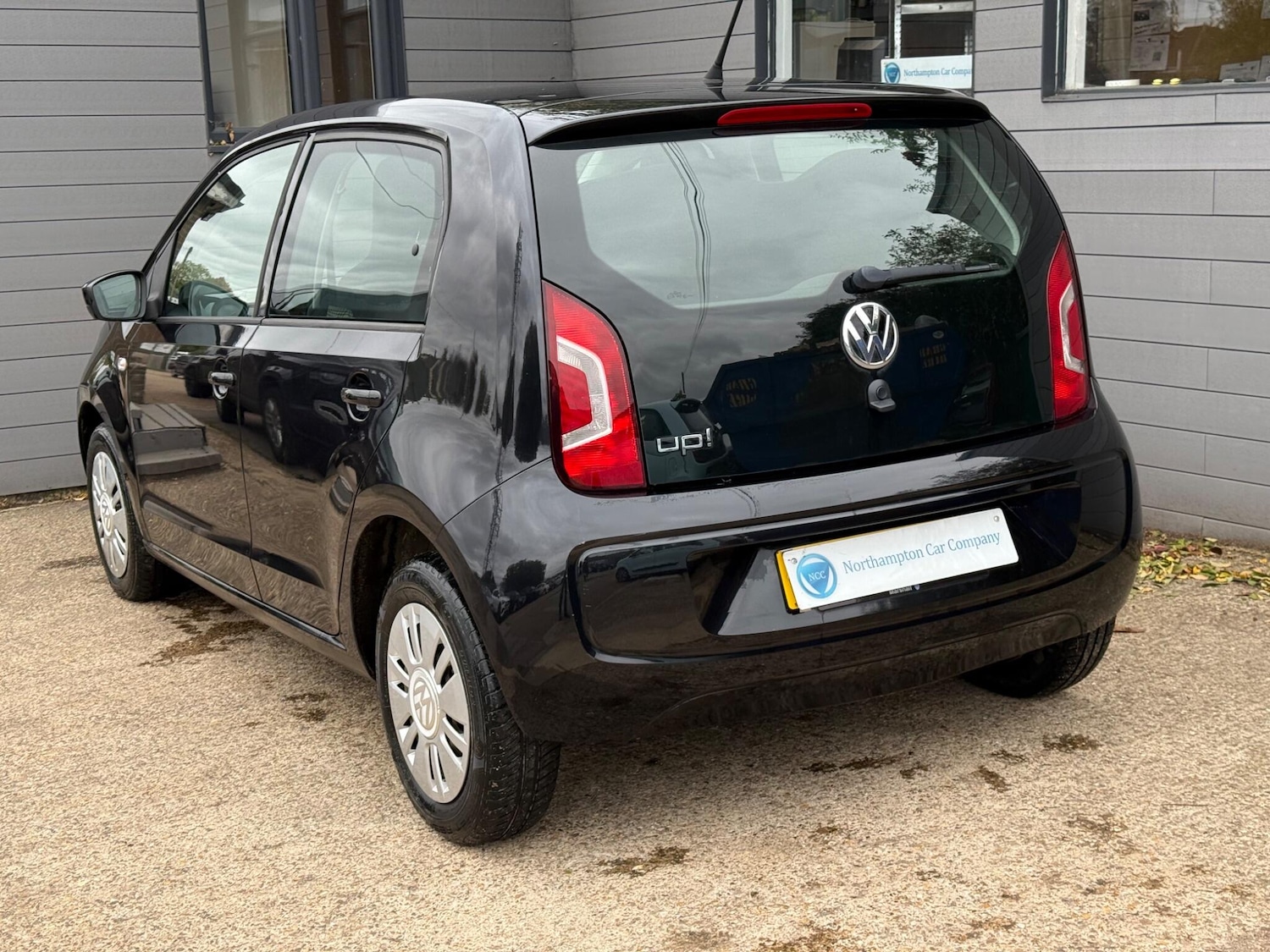 Used Volkswagen up! 2013 for sale - 76121579: Photo 8