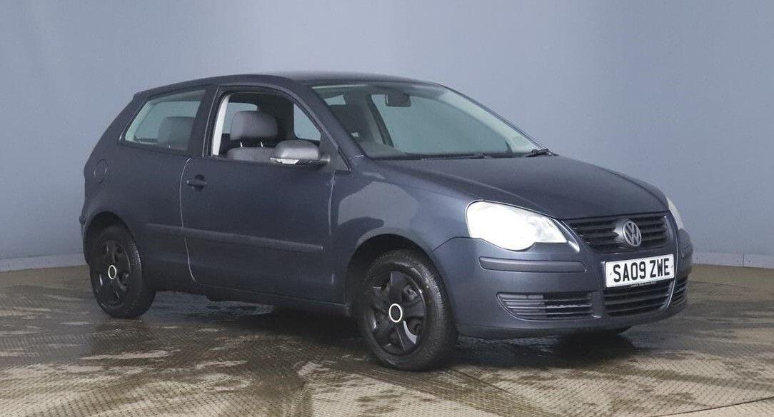 Used Volkswagen Polo 2009 for sale - 76918499: Photo 1