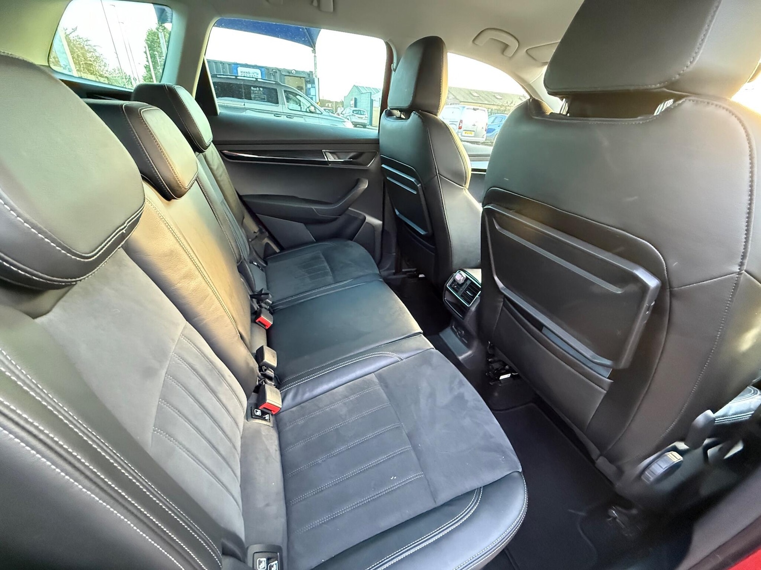 Used Skoda Karoq 2018 for sale - 76936294: Photo 9