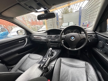 Used BMW 3 Series 2010 for sale - 76153215: Photo