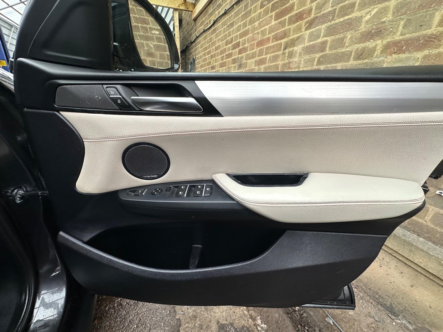 Used BMW X4 2016 for sale - 76269780: Photo 27