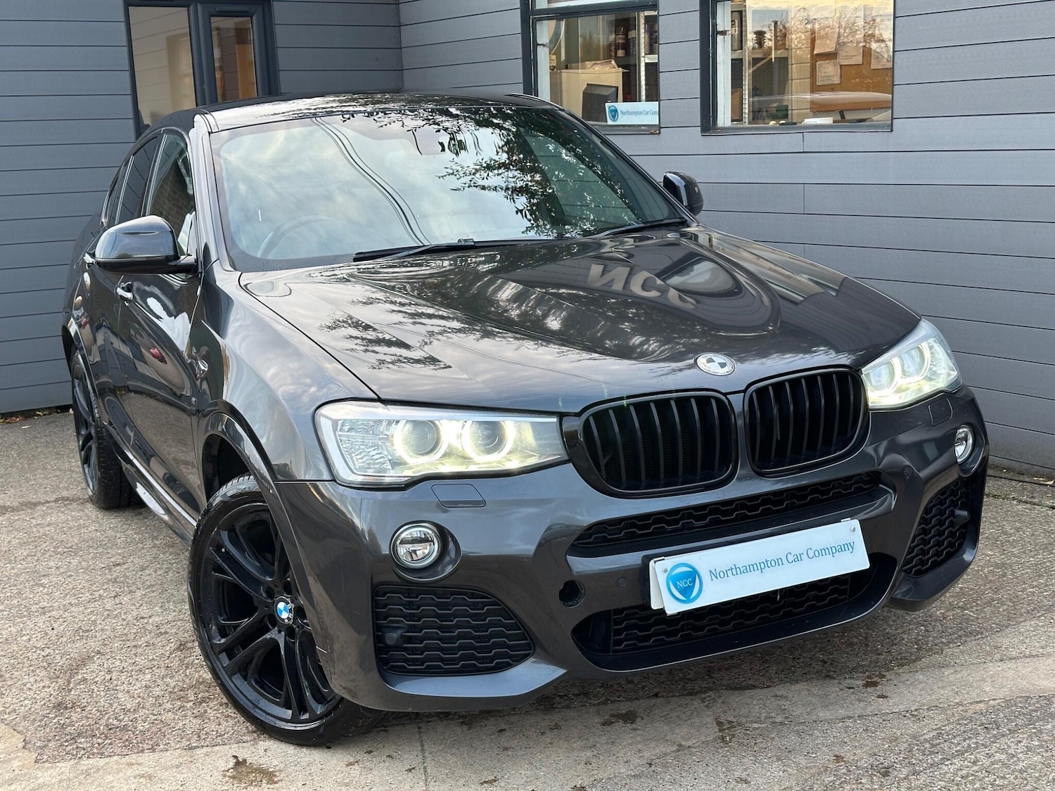 Used BMW X4 2016 for sale - 76269780: Photo 5