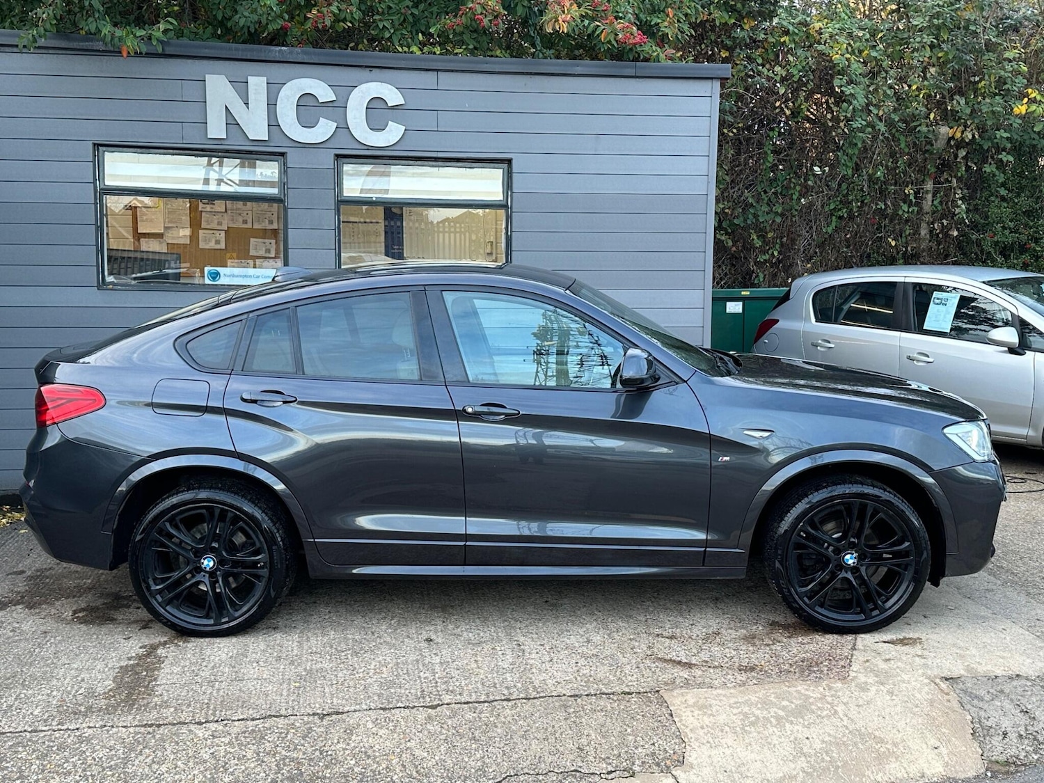 Used BMW X4 2016 for sale - 76269780: Photo 6