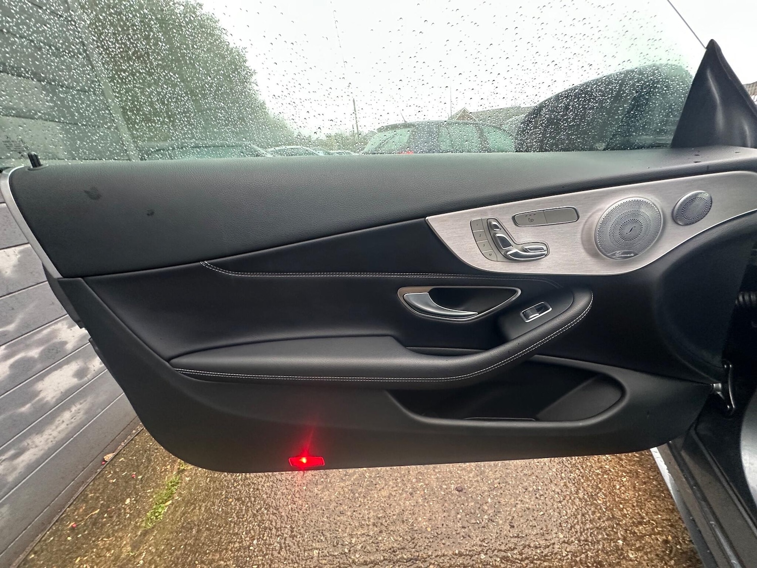 Used Mercedes-Benz C Class 2018 for sale - 77155561: Photo 28