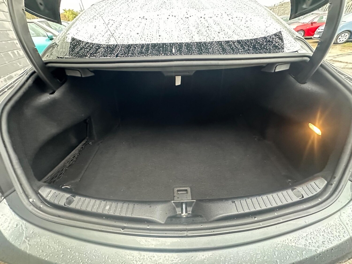 Used Mercedes-Benz C Class 2018 for sale - 77155561: Photo 29