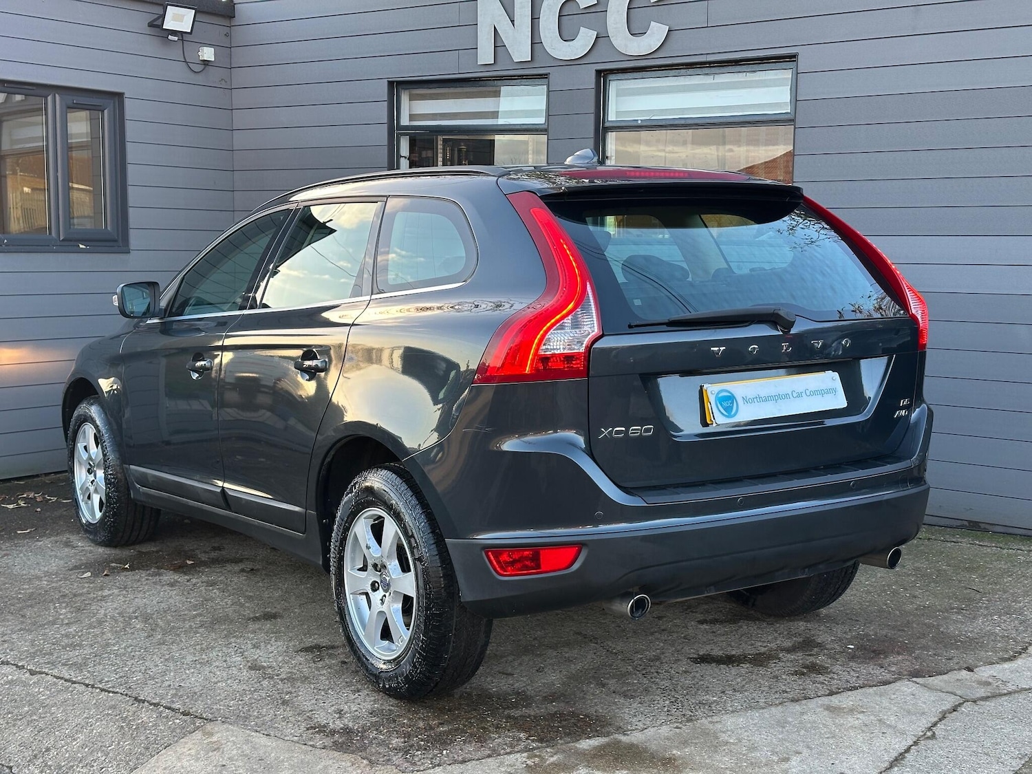 Used Volvo XC60 2009 for sale - 77097960: Photo 13