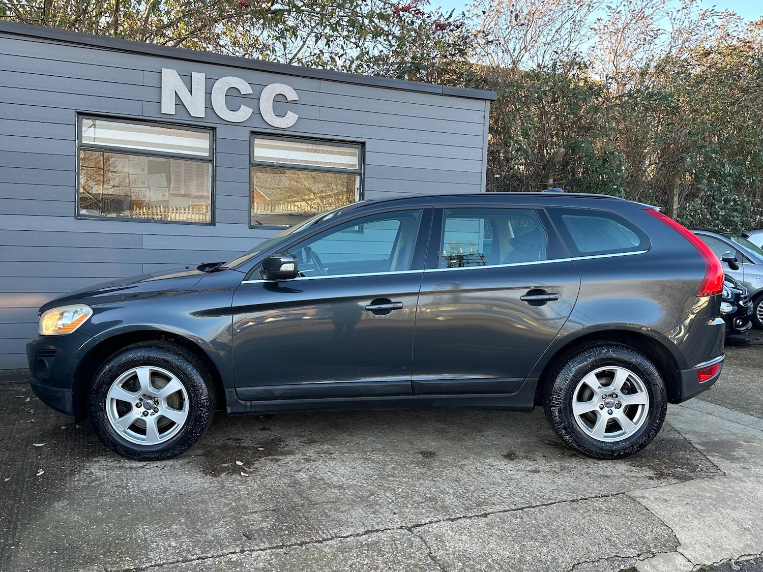 Used Volvo XC60 2009 for sale - 77097960: Photo 14