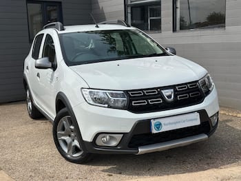 Used Dacia Sandero Stepway 2017 for sale - 79741097: Photo