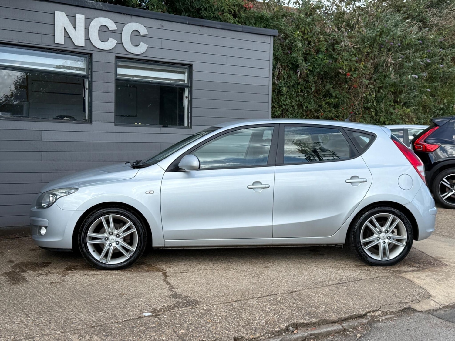 Used Hyundai i30 2010 for sale - 75563758: Photo 23