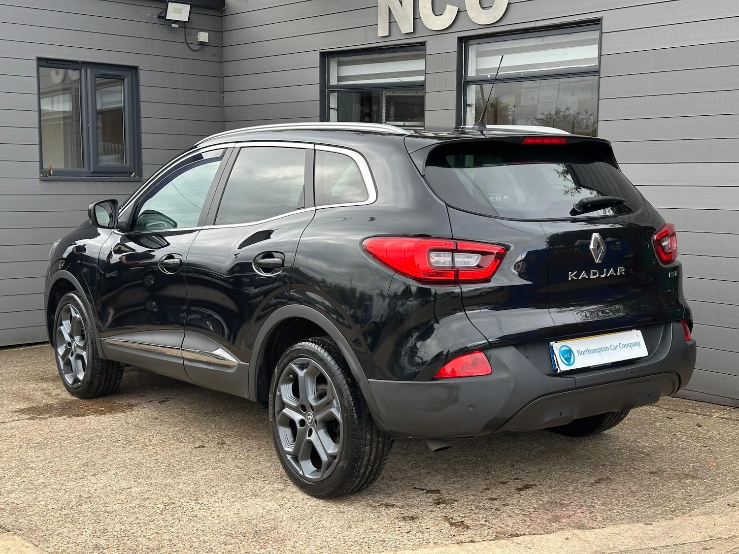 Used Renault Kadjar 2015 for sale - 76348779: Photo 2