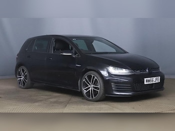 Used Volkswagen Golf 2016 for sale - 78448632: Photo