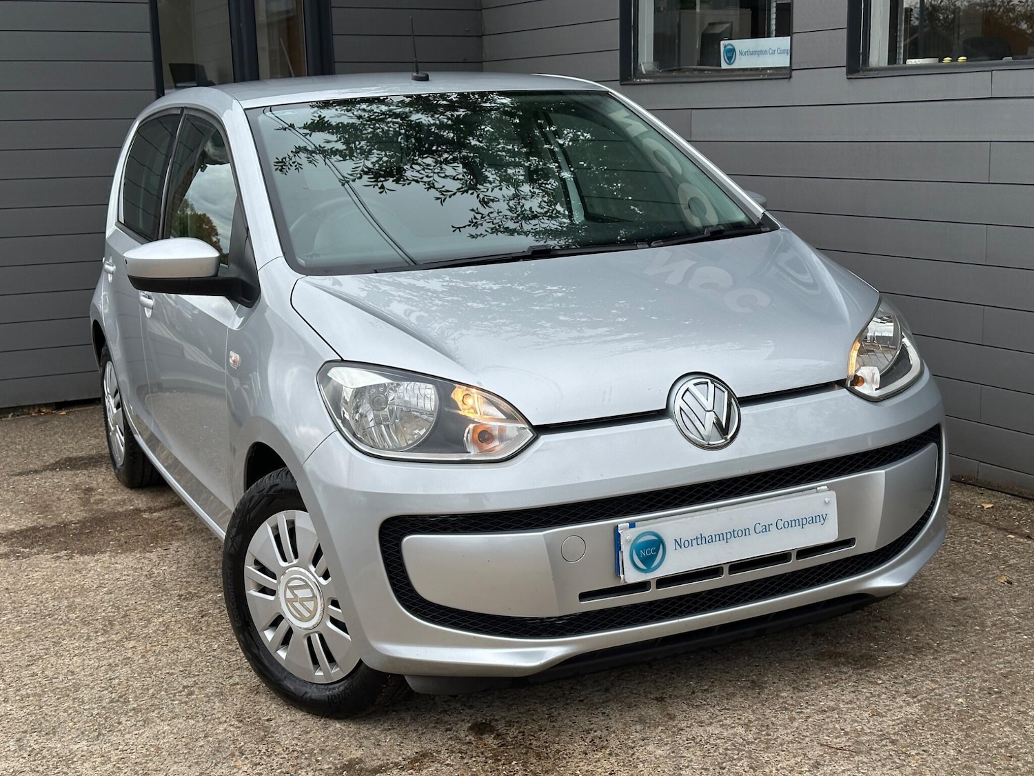 Used Volkswagen up! 2014 for sale - 75926902: Photo 10