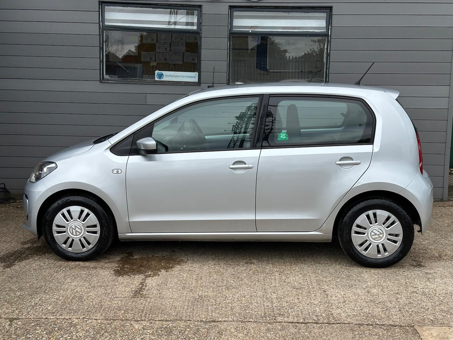 Used Volkswagen up! 2014 for sale - 75926902: Photo 11
