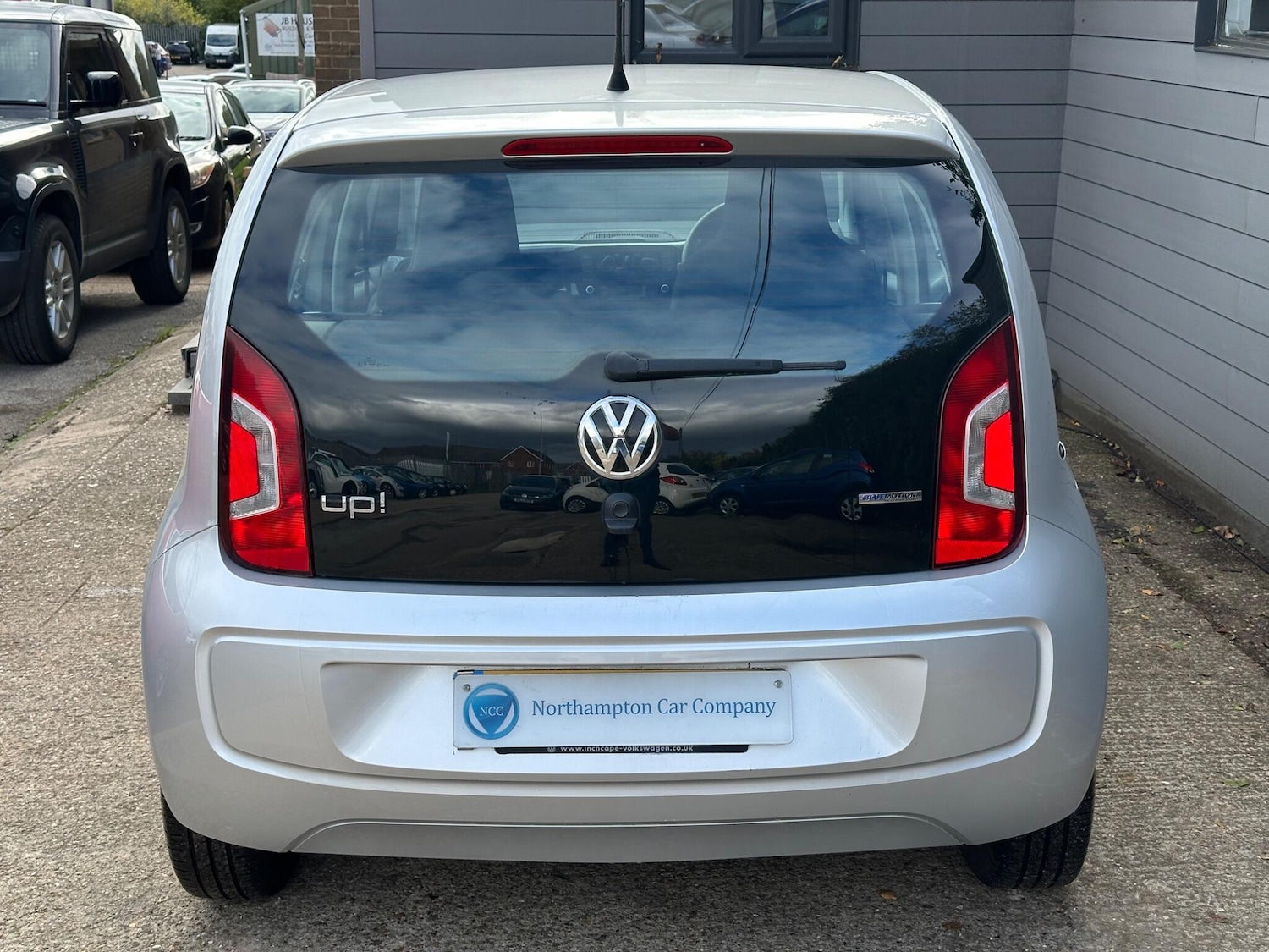 Used Volkswagen up! 2014 for sale - 75926902: Photo 18