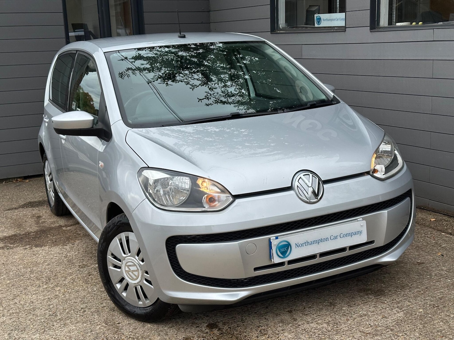 Used Volkswagen up! 2014 for sale - 75926902: Photo 8