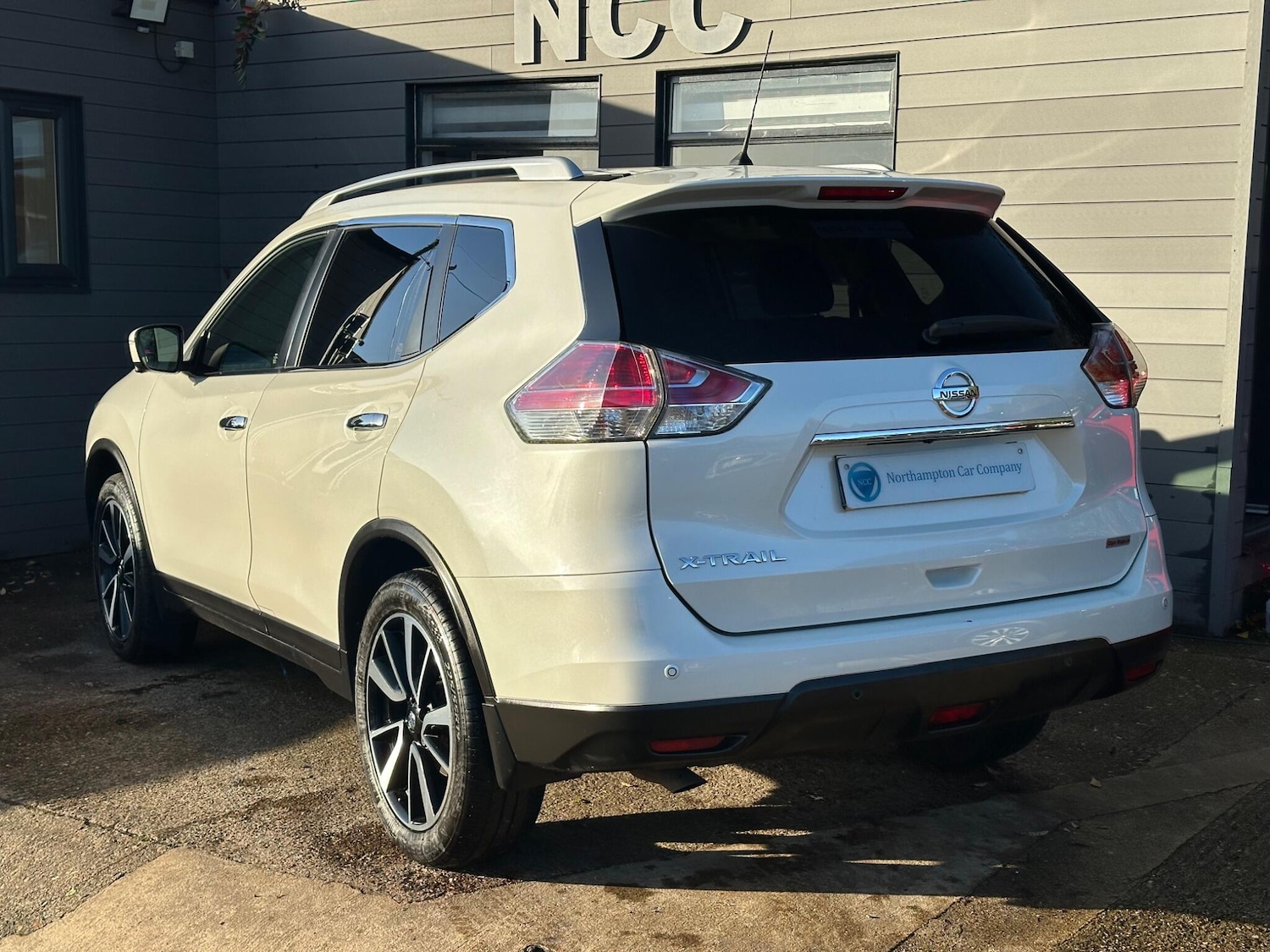 Used Nissan X-Trail 2017 for sale - 76550679: Photo 13