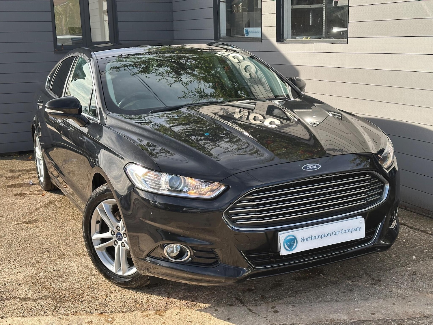 Used Ford Mondeo 2015 for sale - 76199958: Photo 1