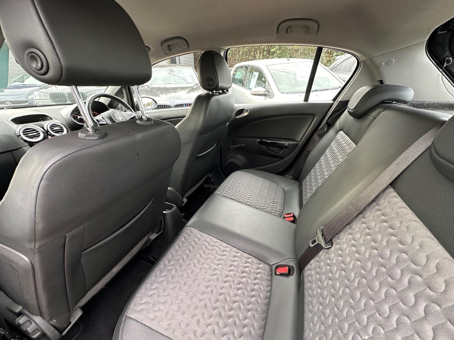 Used Vauxhall Corsa 2013 for sale - 75990105: Photo 23