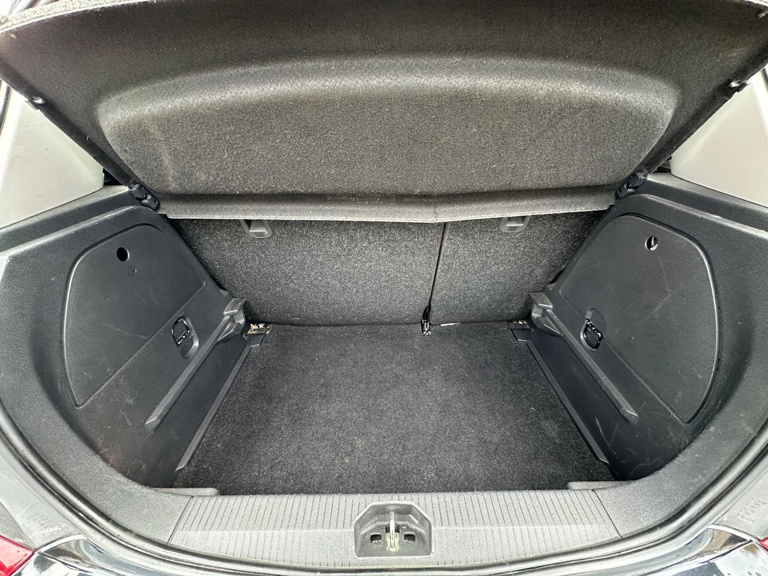 Used Vauxhall Corsa 2013 for sale - 75990105: Photo 28