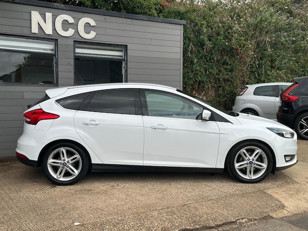 Used Ford Focus 2016 for sale - 75600428: Photo 7