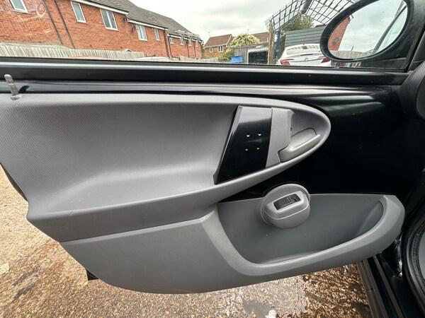 Used Citroen C1 2010 for sale - 76314974: Photo 28