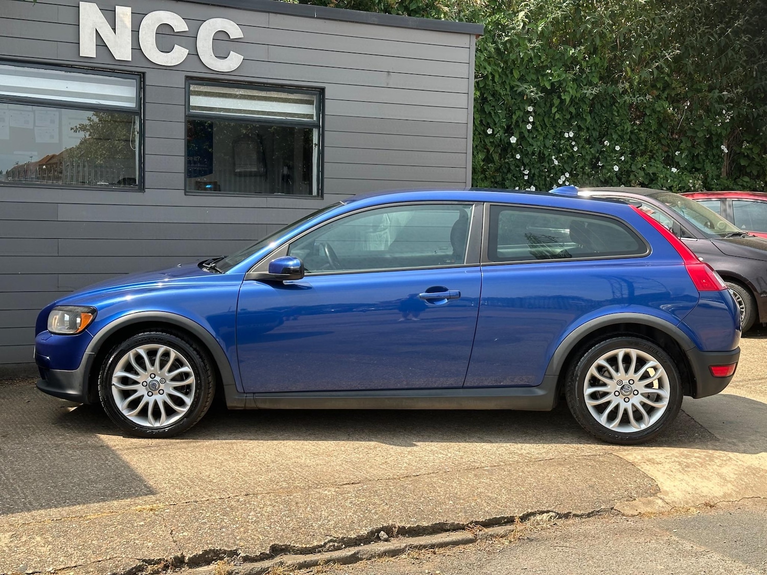 Used Volvo C30 2009 for sale - 76994386: Photo 14