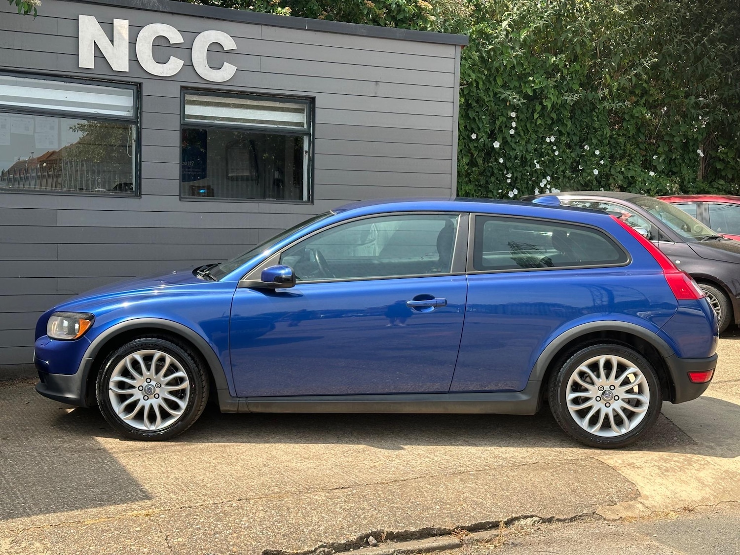 Used Volvo C30 2009 for sale - 76994386: Photo 15