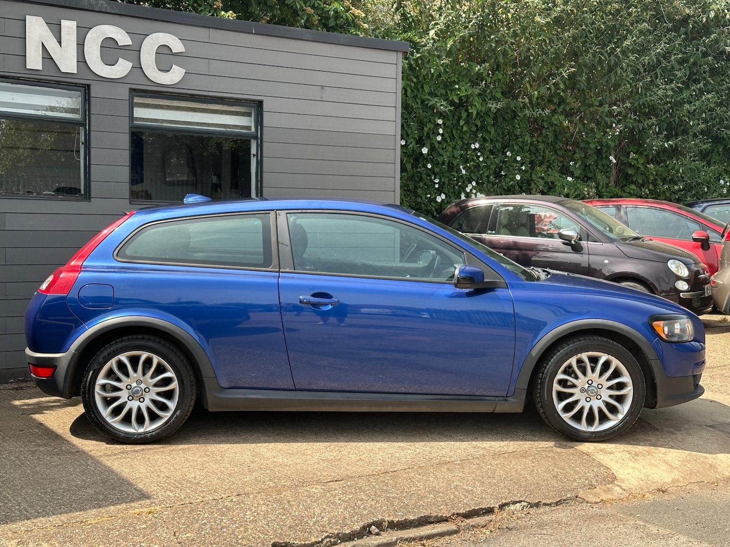 Used Volvo C30 2009 for sale - 76994386: Photo 6