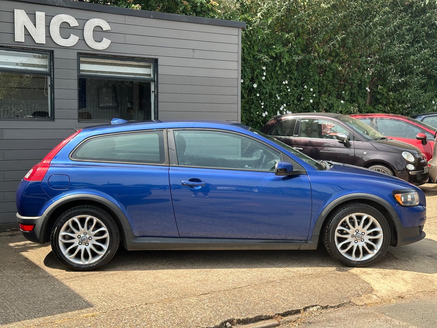 Used Volvo C30 2009 for sale - 76994386: Photo 7