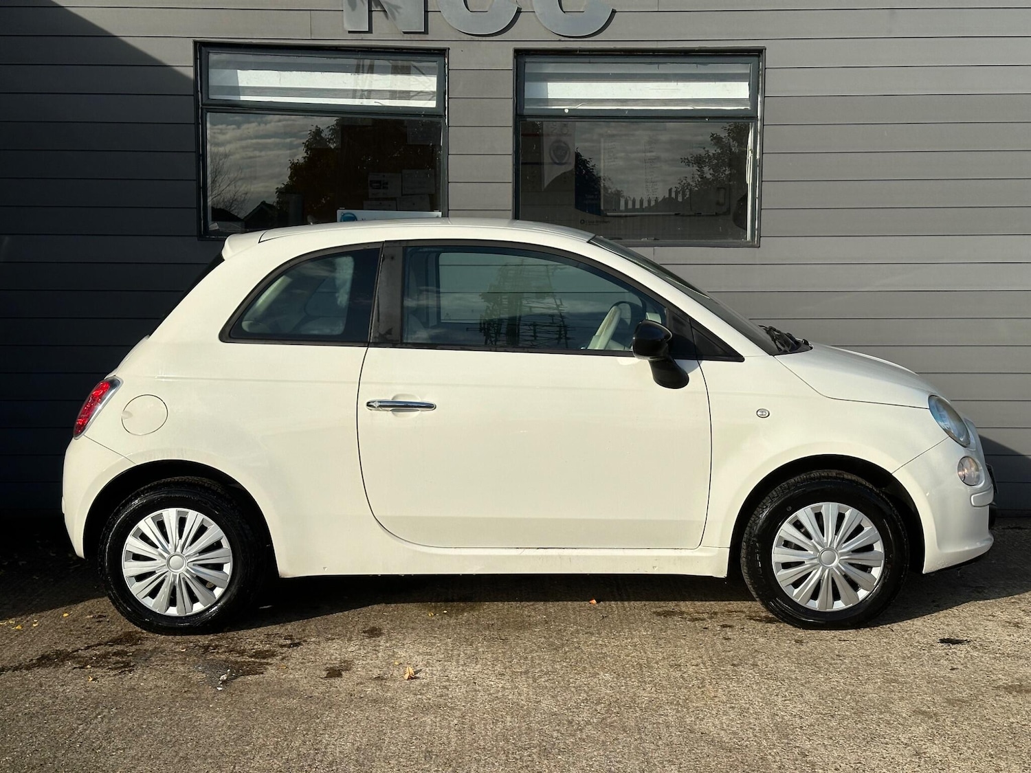 Used Fiat 500 2010 for sale - 76122362: Photo 6