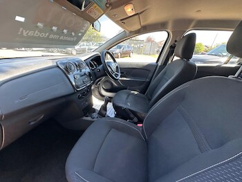 Used Dacia Sandero 2018 for sale - 78244436: Photo