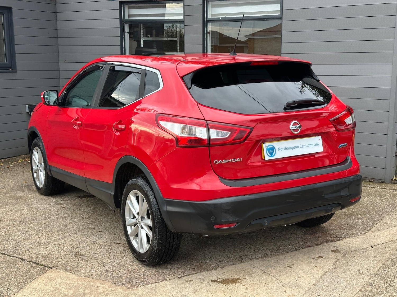 Used Nissan Qashqai 2014 for sale - 76296113: Photo 12