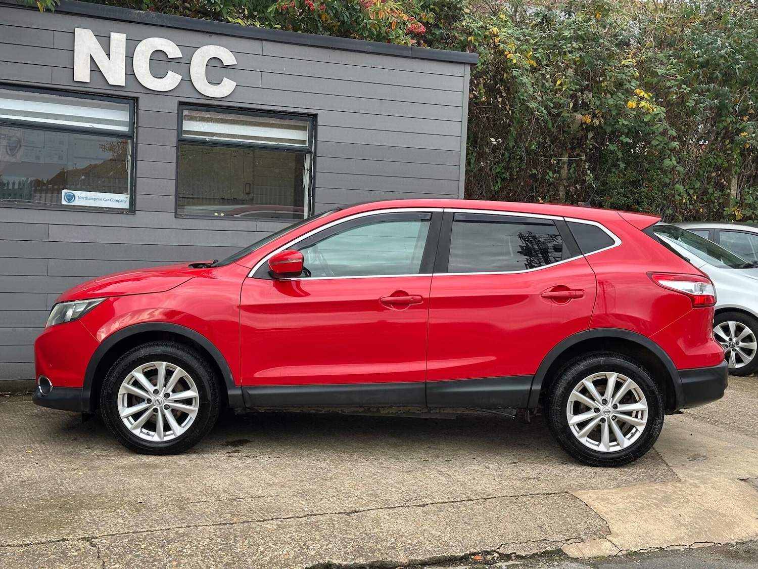 Used Nissan Qashqai 2014 for sale - 76296113: Photo 14