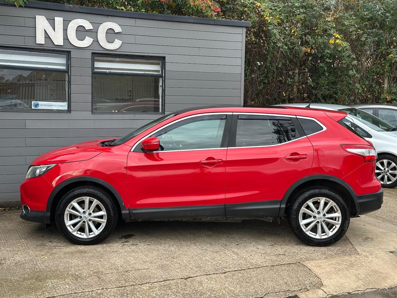 Used Nissan Qashqai 2014 for sale - 76296113: Photo 15