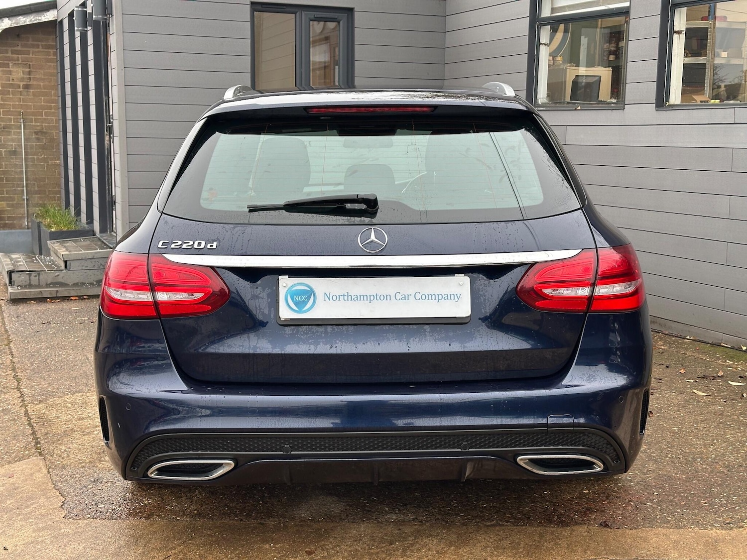 Used Mercedes-Benz C Class 2018 for sale - 77119902: Photo 10