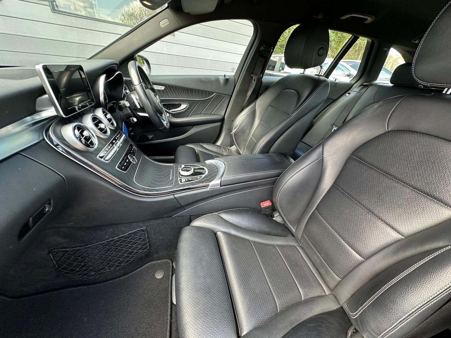 Used Mercedes-Benz C Class 2018 for sale - 77119902: Photo 24