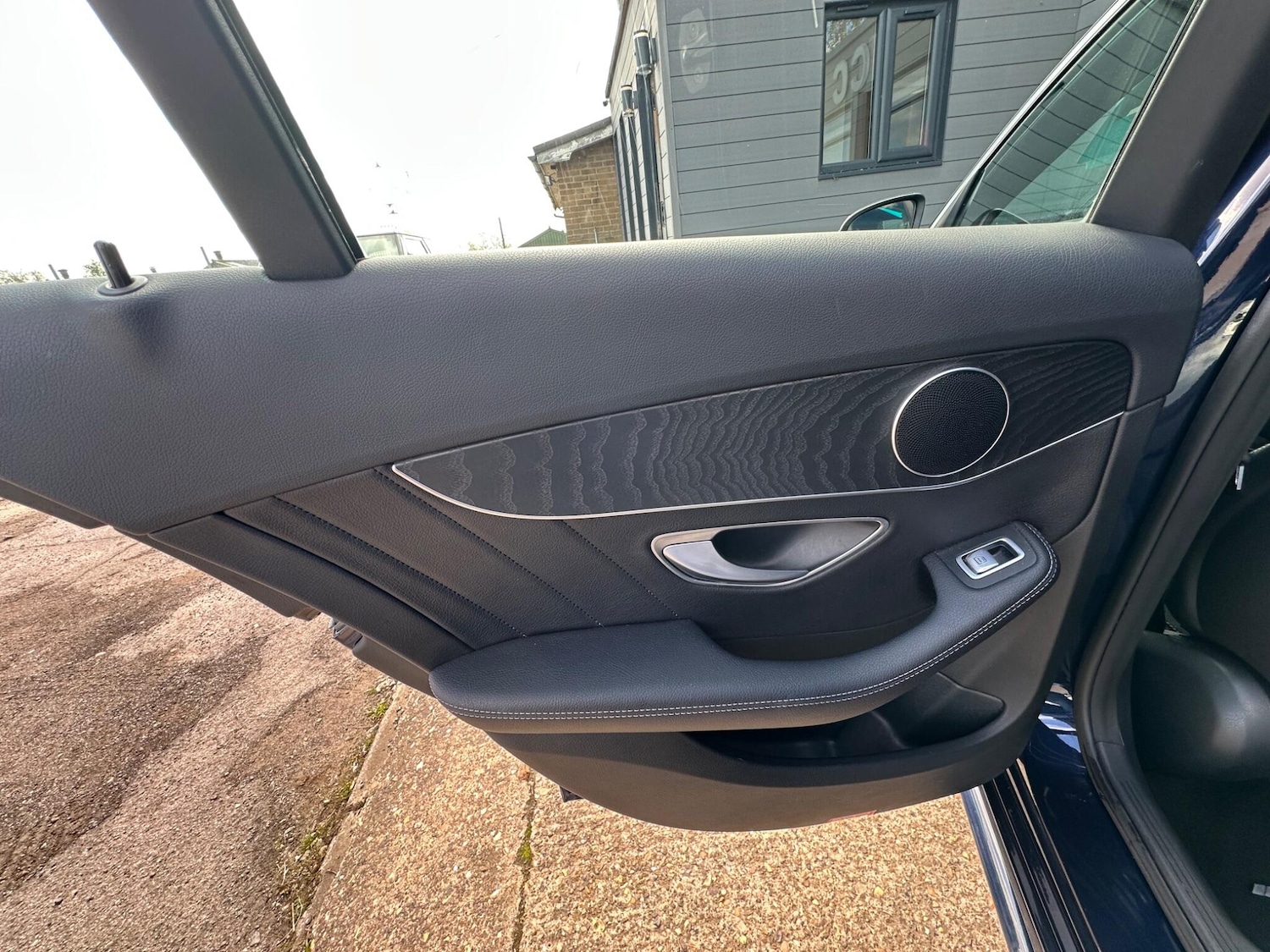 Used Mercedes-Benz C Class 2018 for sale - 77119902: Photo 30