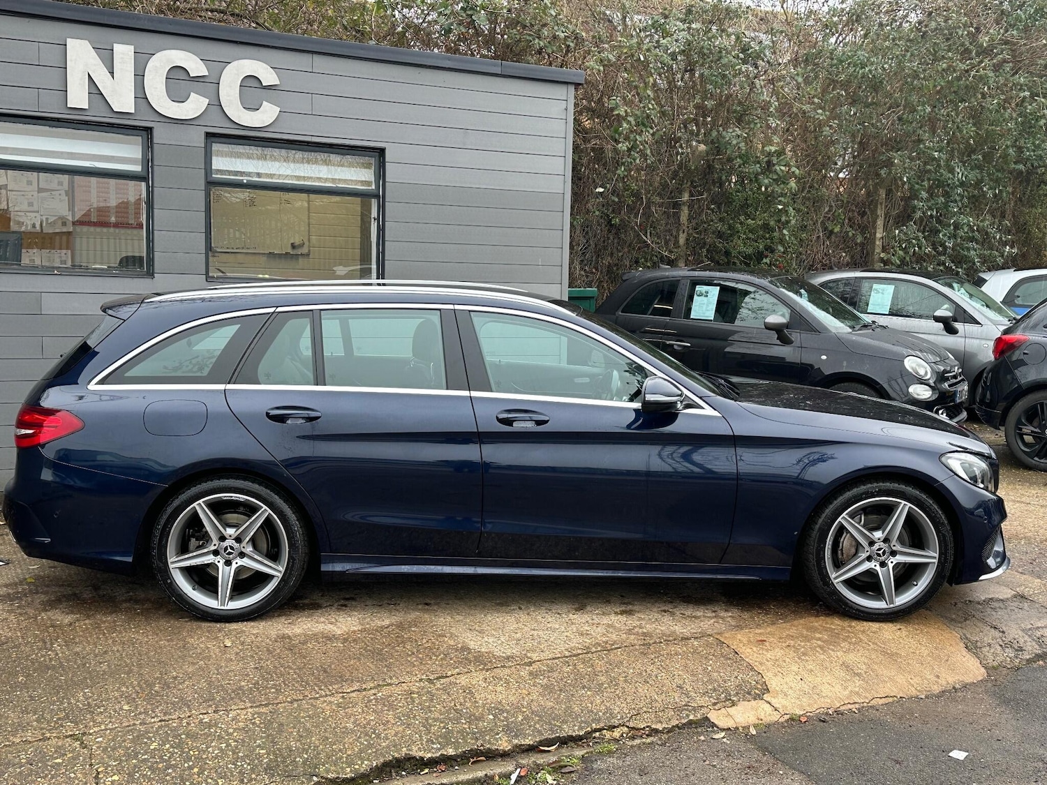 Used Mercedes-Benz C Class 2018 for sale - 77119902: Photo 5