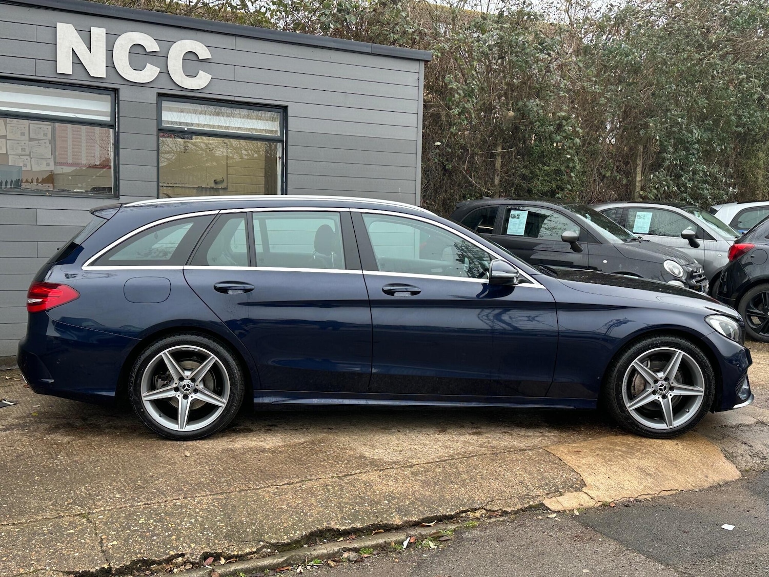 Used Mercedes-Benz C Class 2018 for sale - 77119902: Photo 6