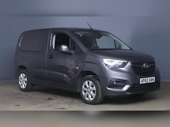 Used Vauxhall Combo 2021 for sale - 77684360: Photo