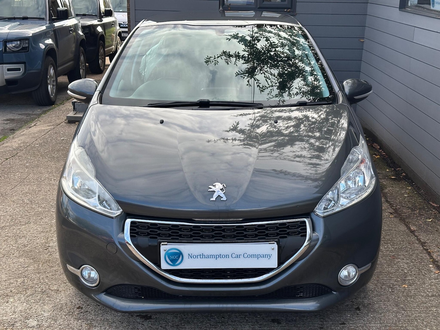 Used Peugeot 208 2013 for sale - 76151279: Photo 18