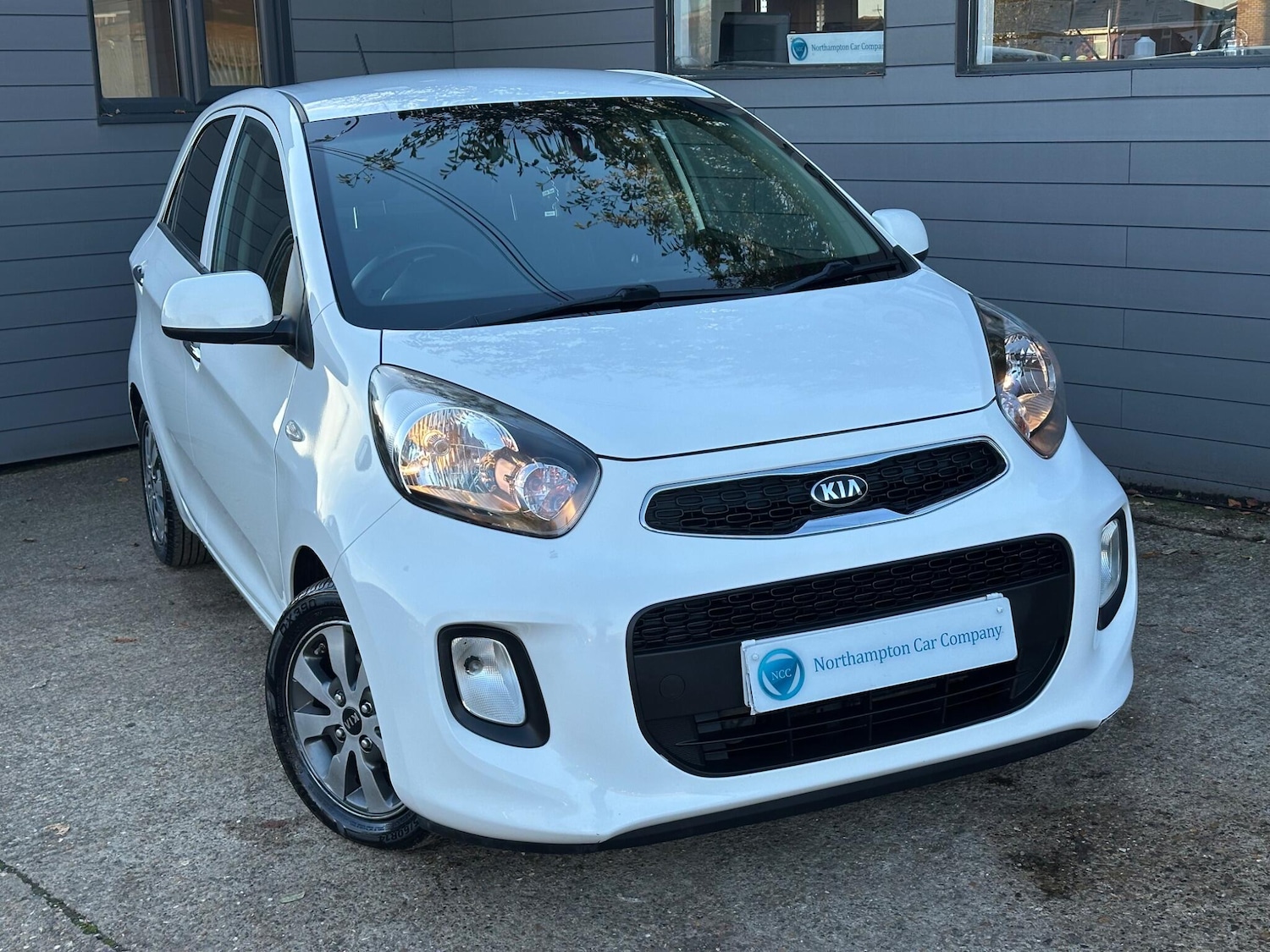 Used Kia Picanto 2016 for sale - 76992203: Photo 1
