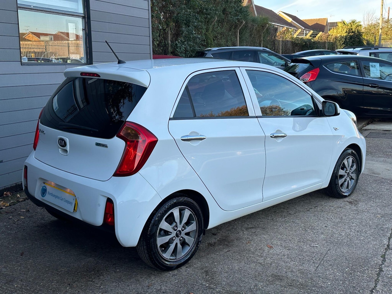 Used Kia Picanto 2016 for sale - 76992203: Photo 8