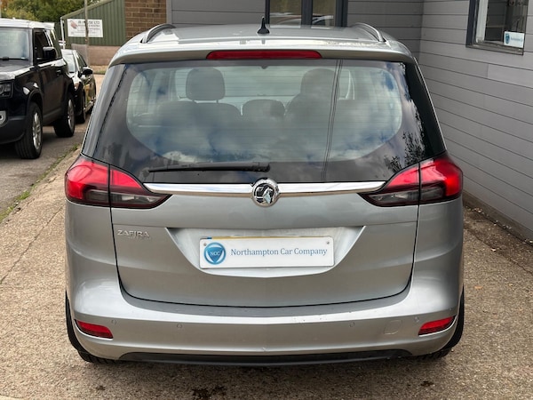 Used Vauxhall Zafira Tourer 2012 for sale - 75809456: Photo 18
